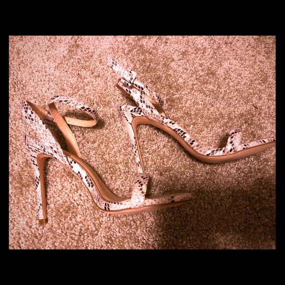 NWOT snake heels - Picture 3 of 6